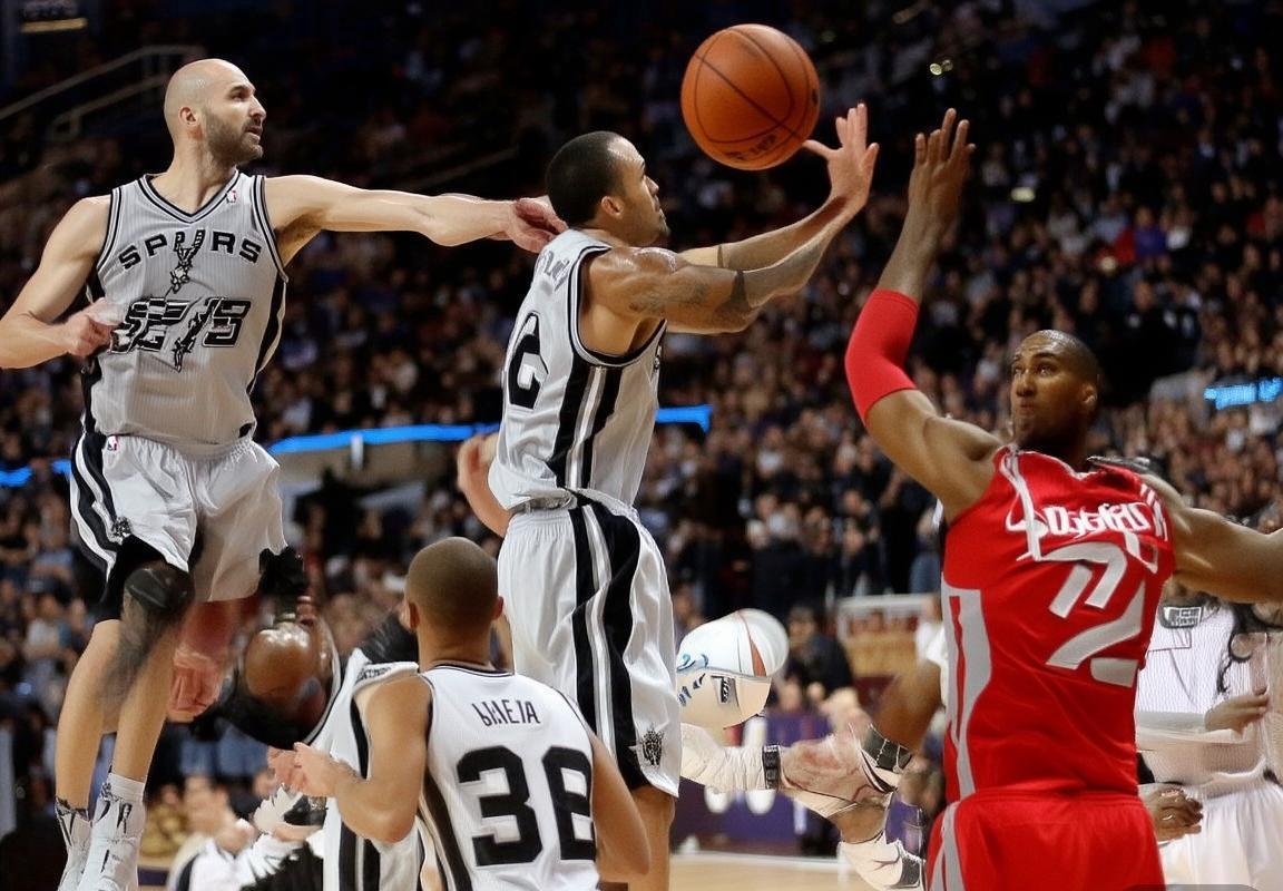 湖人附加赛告急？马刺队西部排名飙升，文班亚马崛起搅动格局